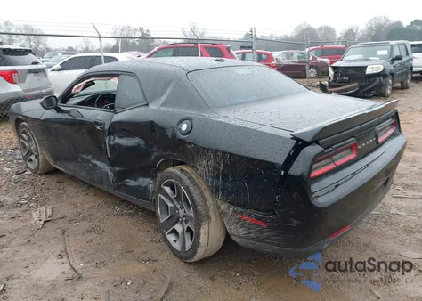2017 Dodge Challenger Sxt из США, поврежденный, VIN 2C3CDZAG0HH584817